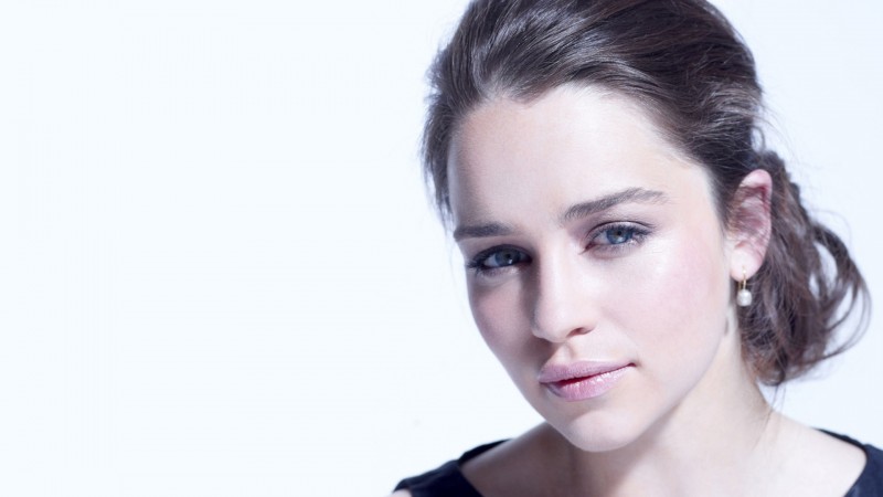 emilia_clarke_2012-1920x1080