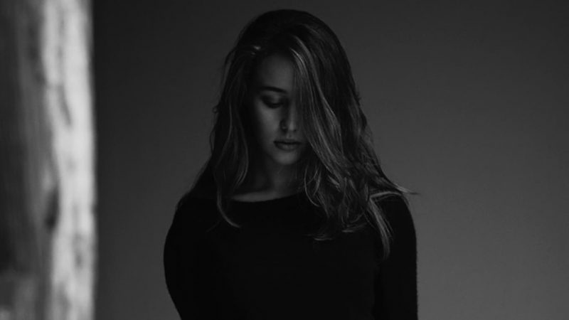 Alycia-Debnam-Carey-imagen-8