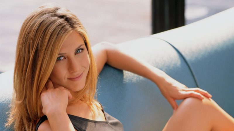 jennifer-aniston-wallpaper-5