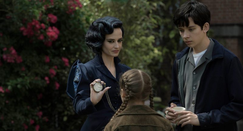 wallpapers-el-hogar-de-miss-peregrine-para-niños-peculiares-fondos