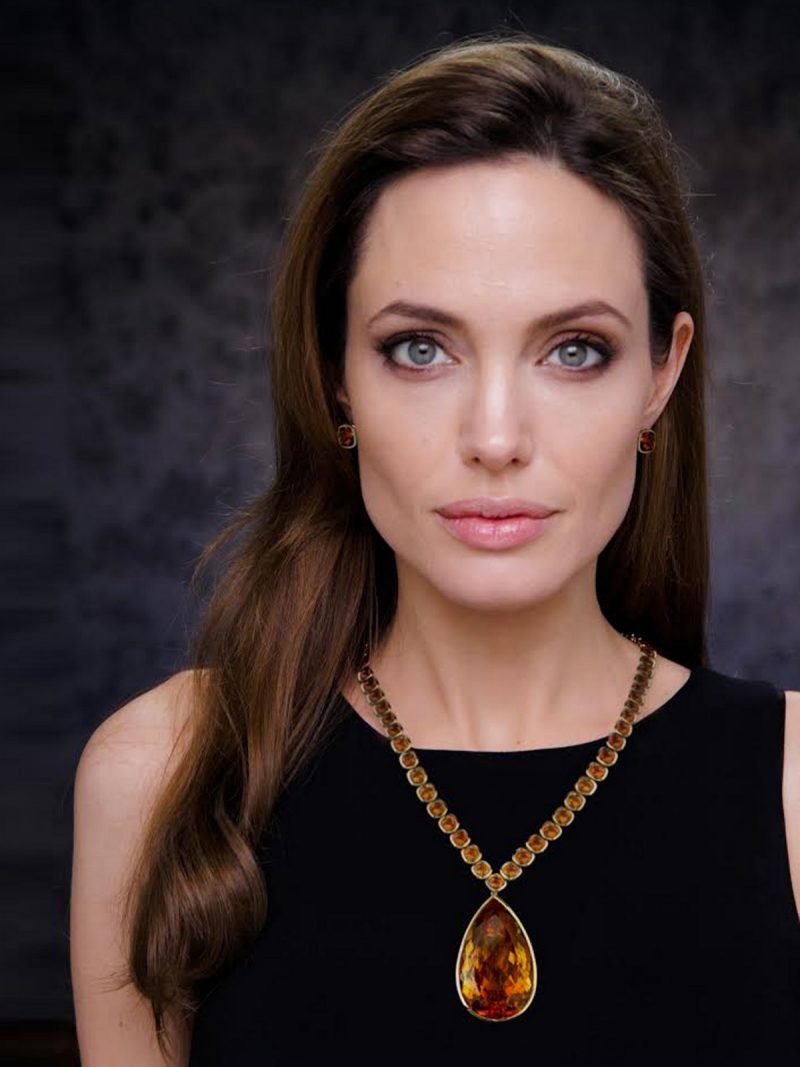 angelina-jolie-4