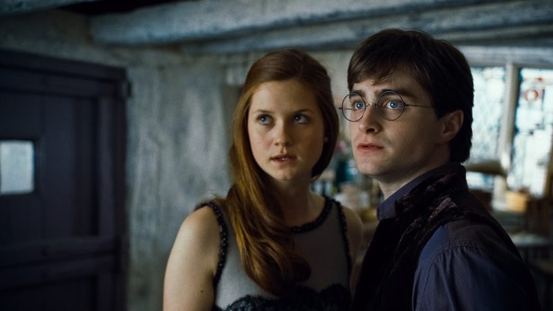 Harry Potter y su novia en Las reliquias de la muerte
