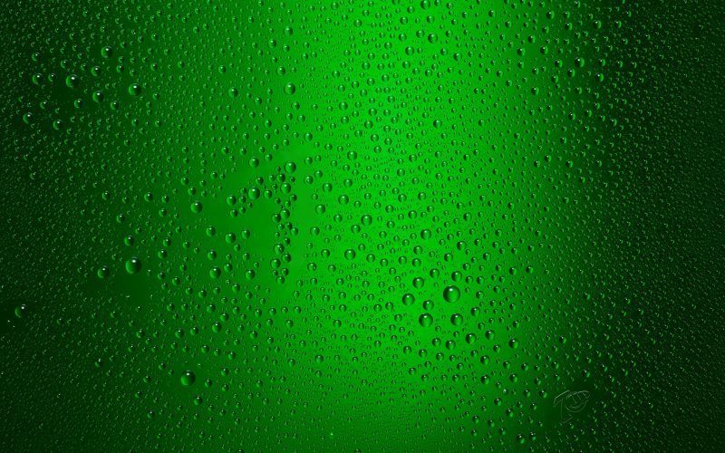 color verde fresco con gotas fondo de pantalla