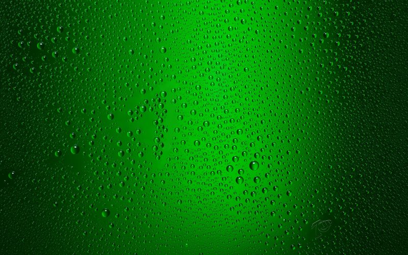 color verde fresco con gotas fondo de pantalla